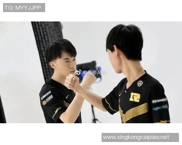 S15电竞总决赛CSGO中RNG灵活性引发的热议与争议分析